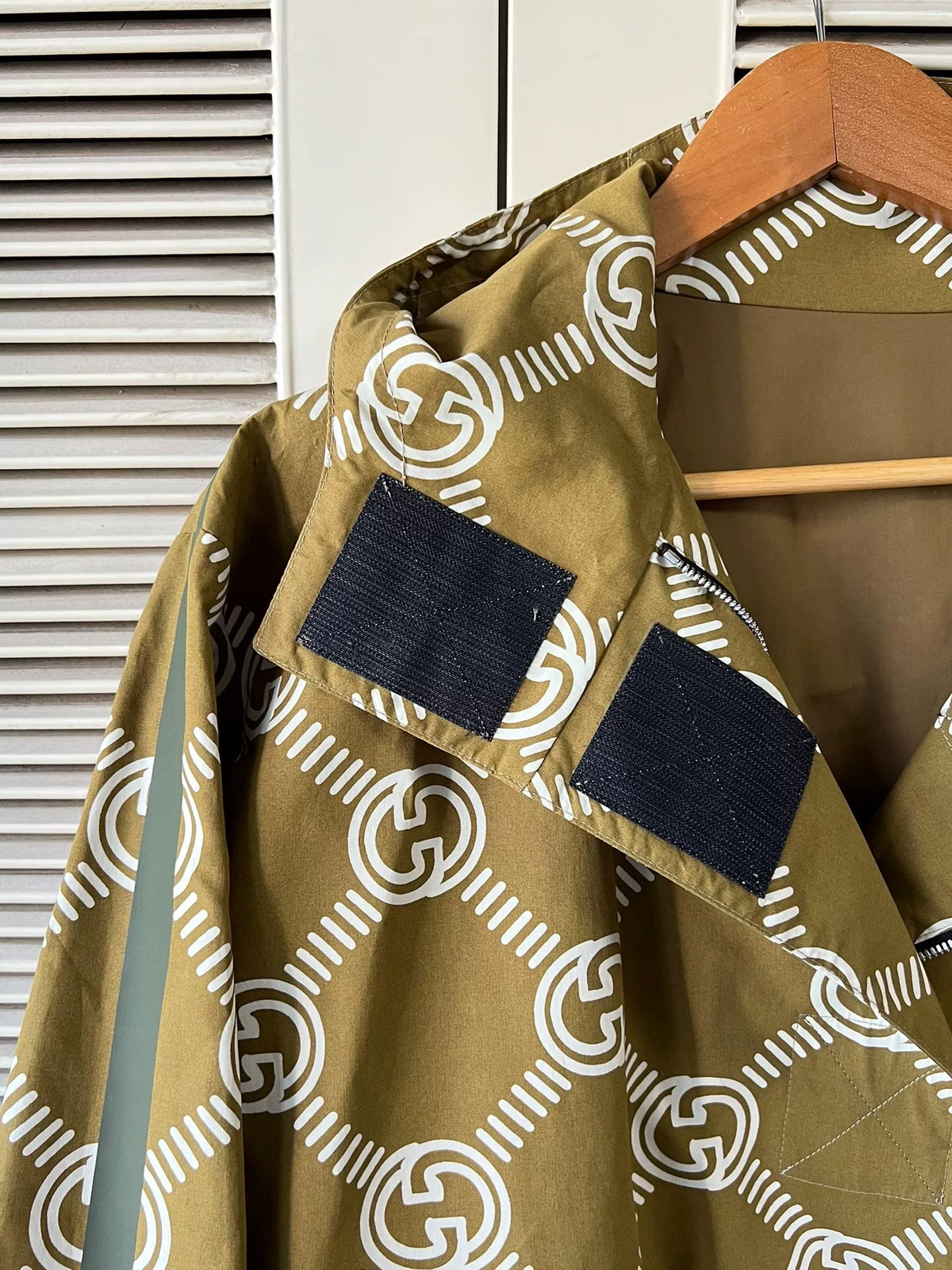 Gucci MUSIC IS MINE SERIS RECLINED Coat