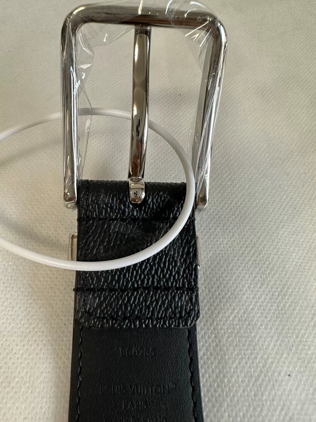 Louis Vuitton Silver Pin Buckle Leather Belt