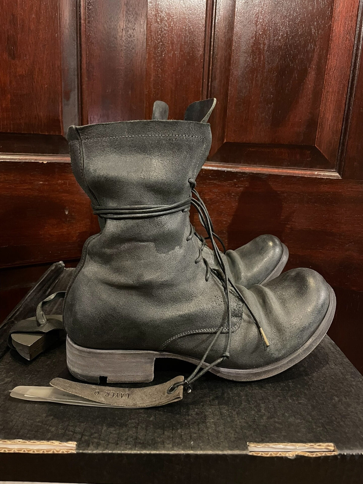 Layer-0 3.0 H 20 B Black Calf Reverse Laced up Blake Boots