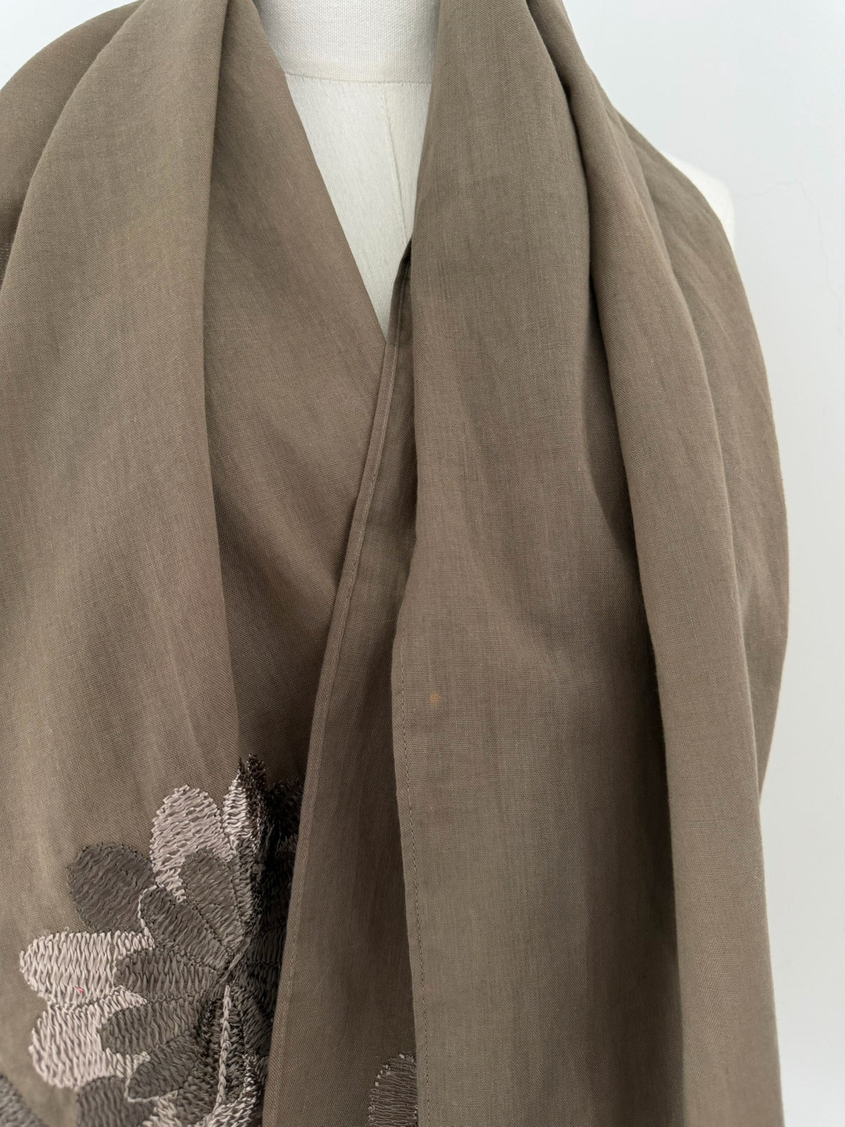 Comme Des Garcons Shawl