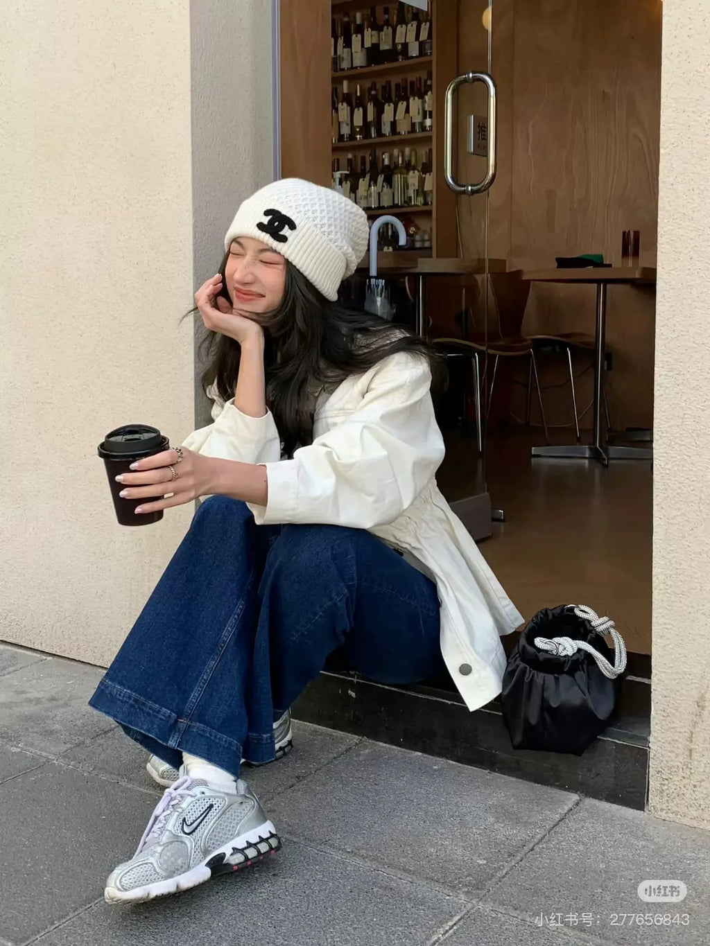 Chanel Off-White Pineapple Double C Cashmere Beanie