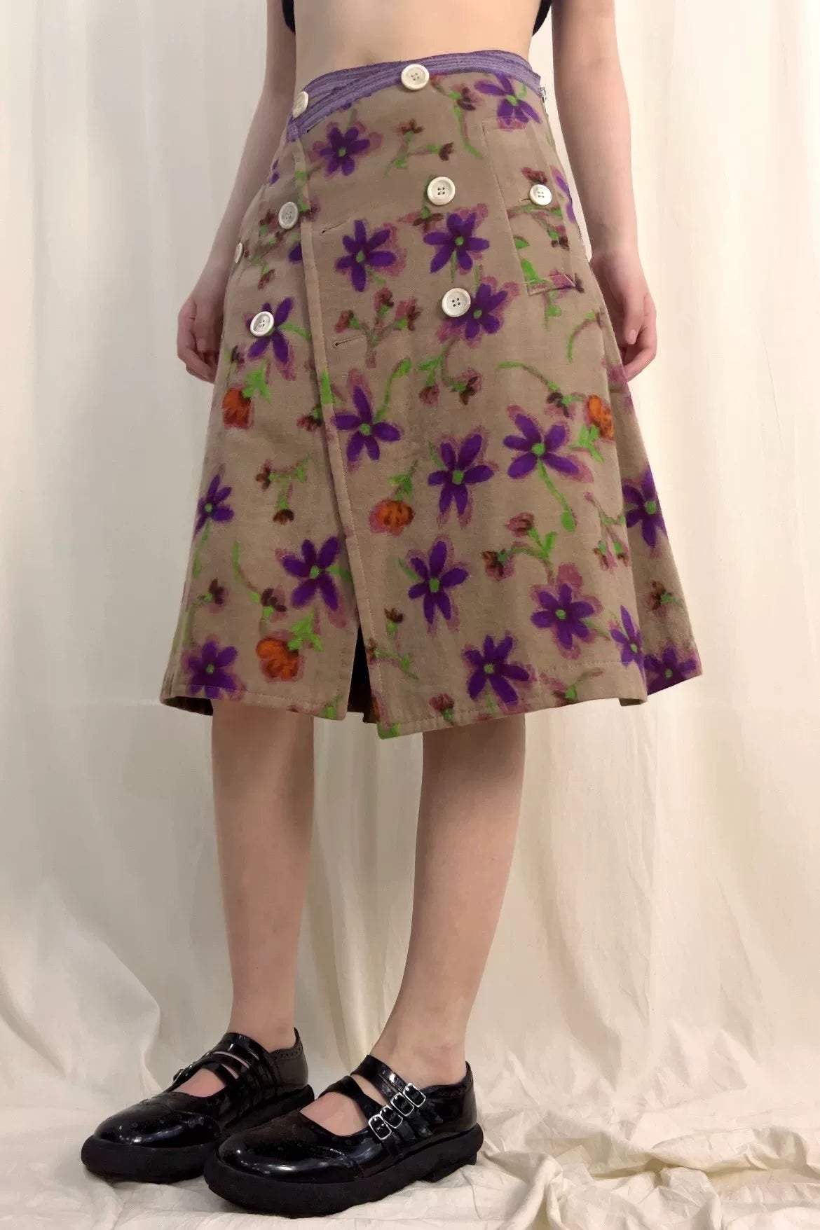 Comme Des Garcons SS12 Floral Button-Decorated Skirt - Devines