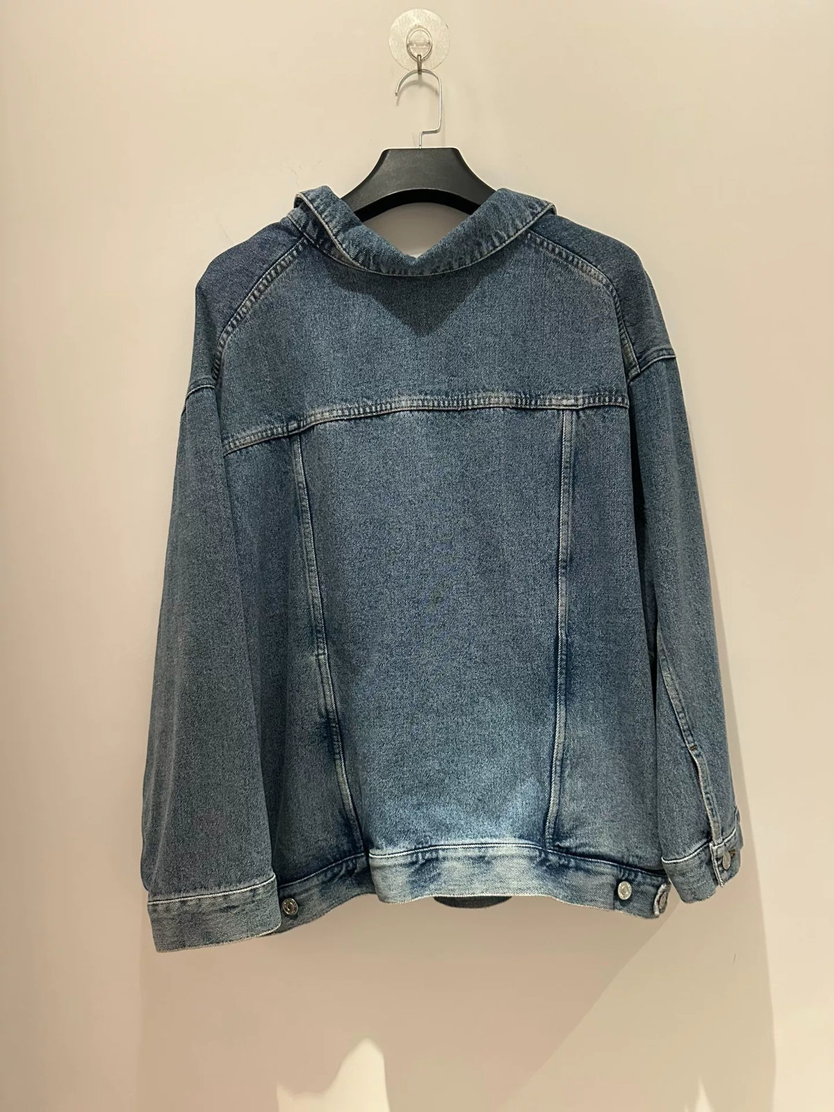 Balenciaga Solid Color V-Neck Denim Jacket