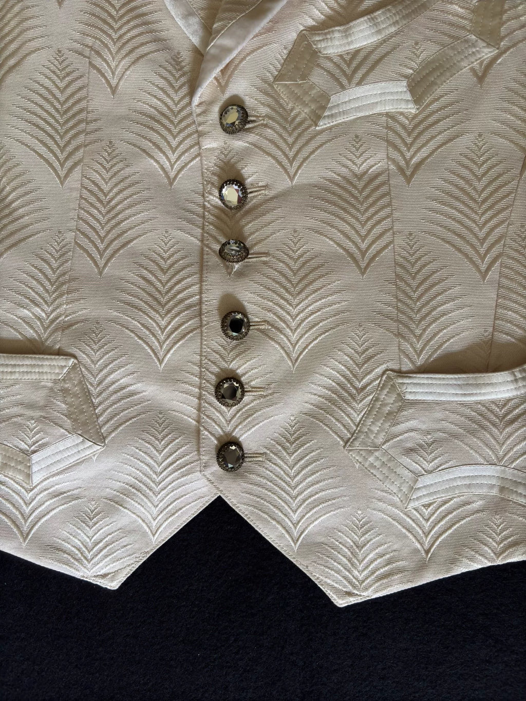 Number Nine 09SS Medieval Court White Button Silk Vest