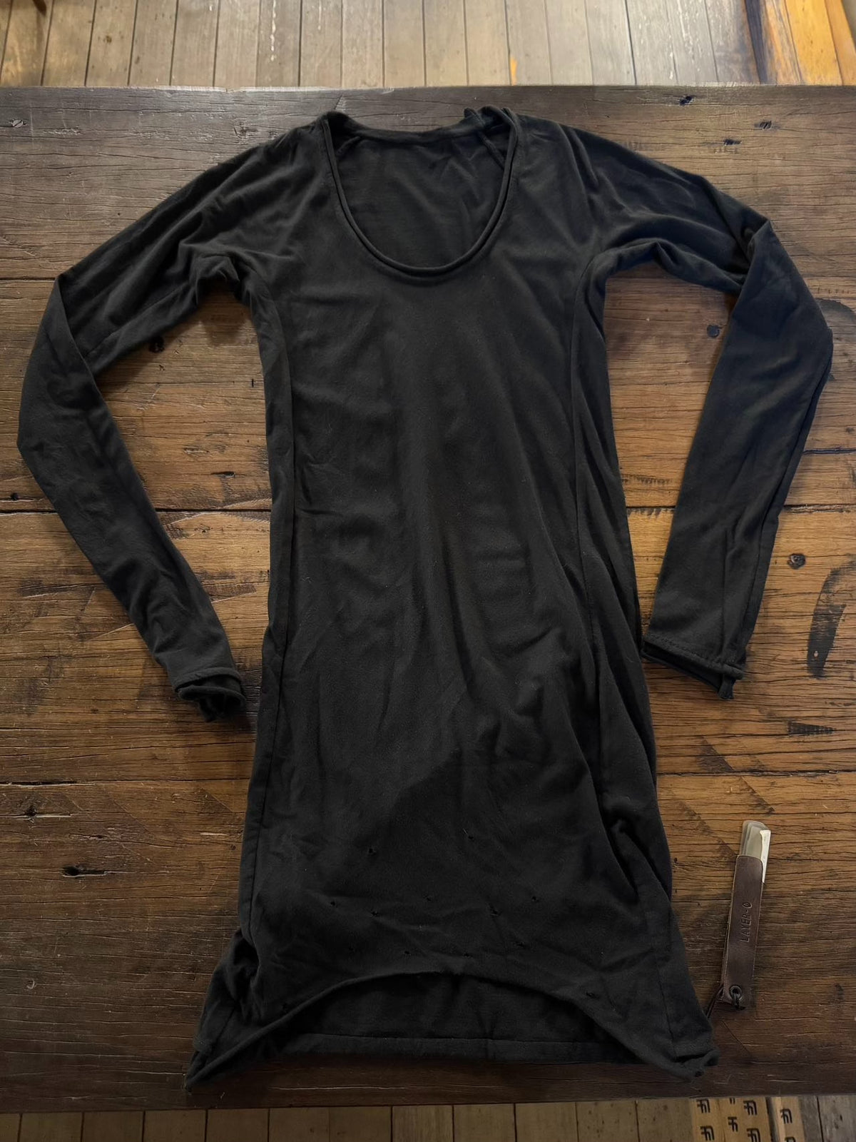 Layer-0 FW15 classic black 1/2 90 ripped long sleeve Top