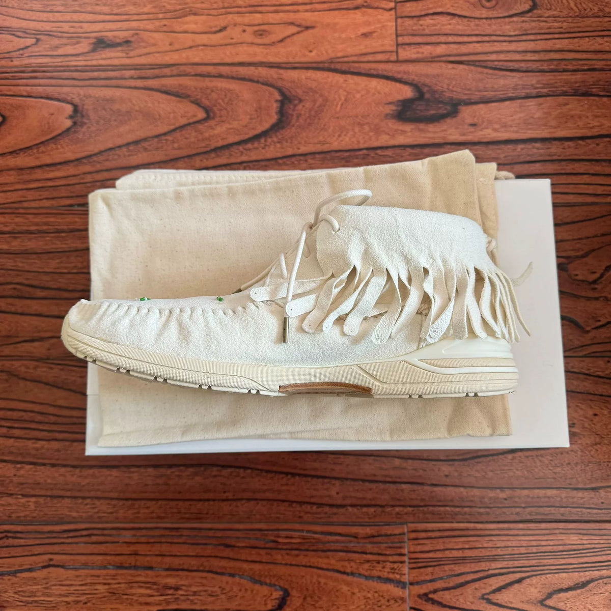Visvim 23AW Aw Fbt Shaman Folk Fringe White Shoes