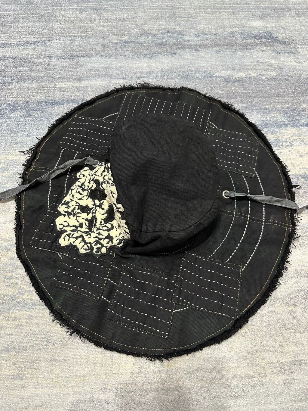 DENIM TEARS × Levi's Peace Patchwork Hat Ghost Face Cotton Patchwork Bucket Hat