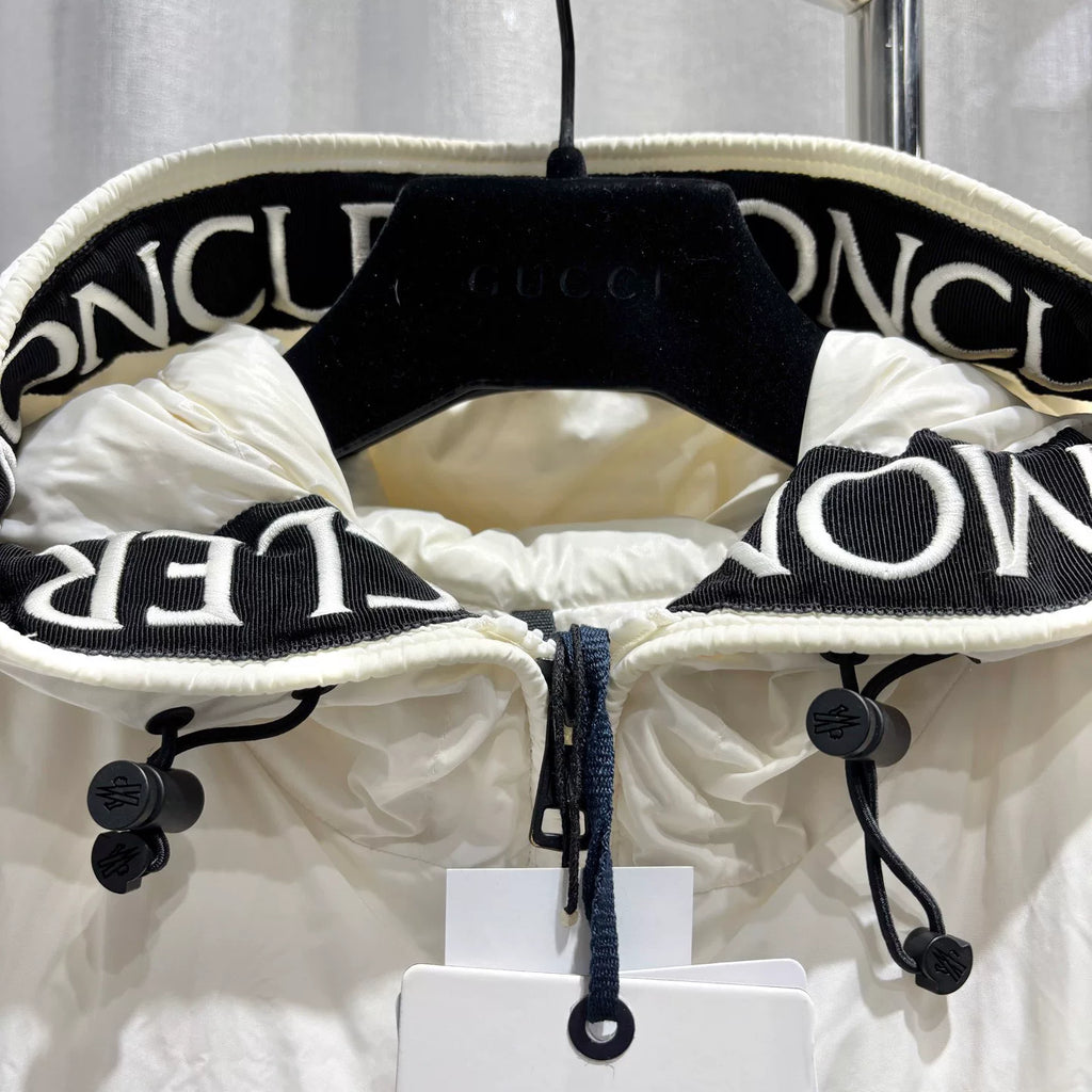 Moncler Baronnies White Heavy Letter Embroidery Logo Tape Zip-Up Hooded Nylon Down Jacket
