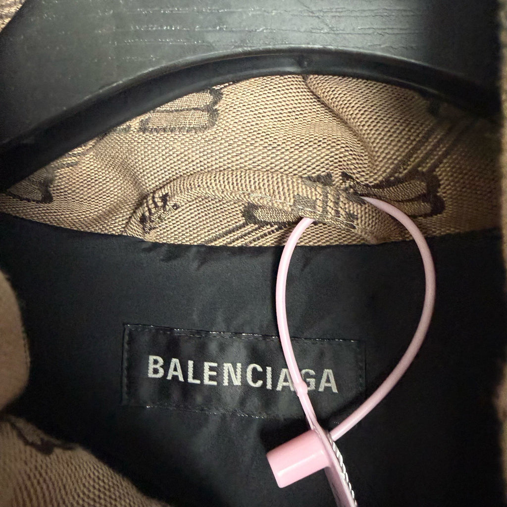 Balenciaga logo cotton-padded jacket