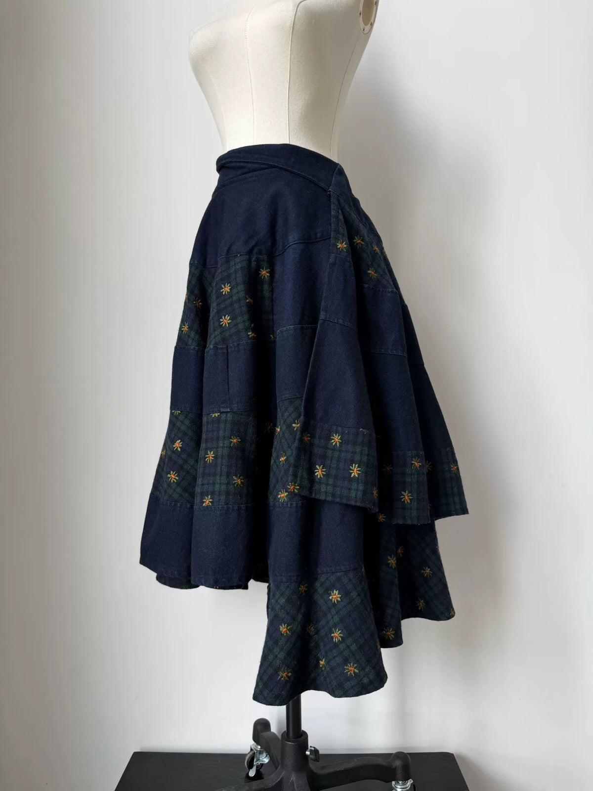 Comme Des Garcons Rei Kawakubo 2017 Tricot line patchwork embroidered skirt