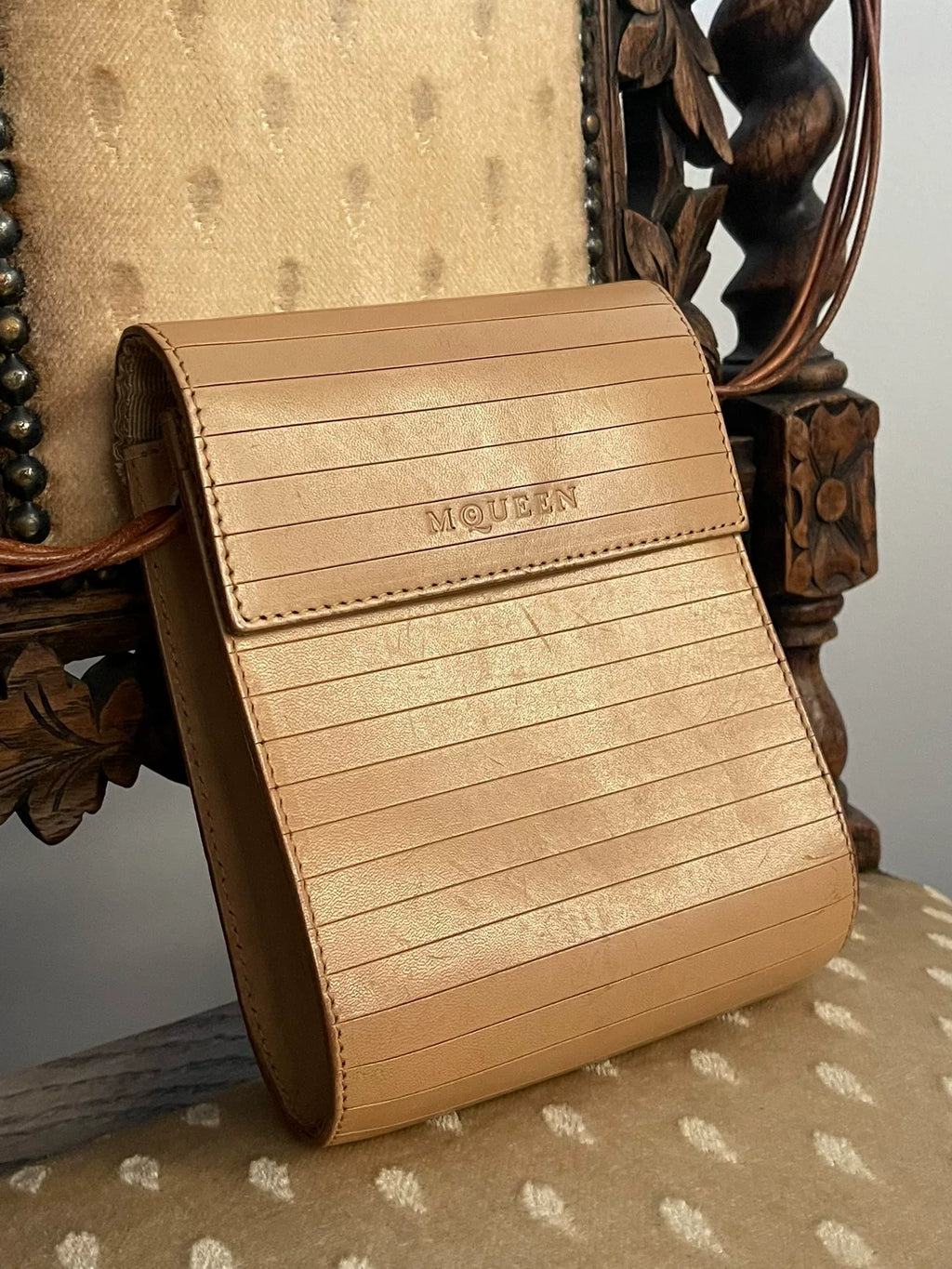 Alexander McQueenOriginal Bamboo‑Pattern Leather Shoulder Bag