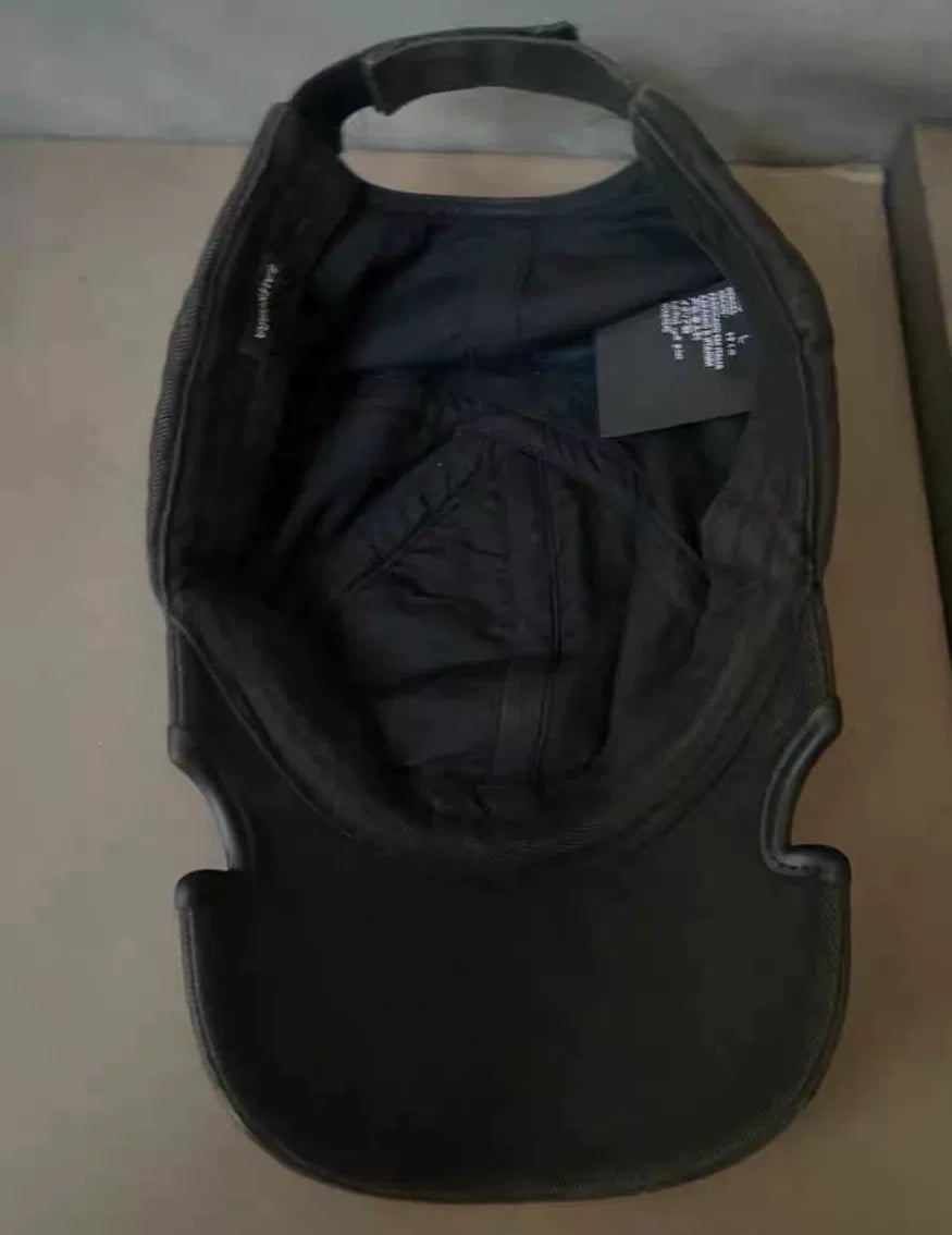 Balenciaga 22SS 3b Icon Distressed Logo Hat