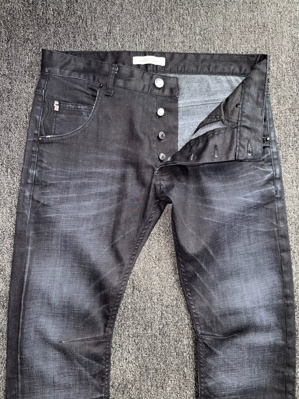 Pierre Balmain 12ss distressed denim jeans