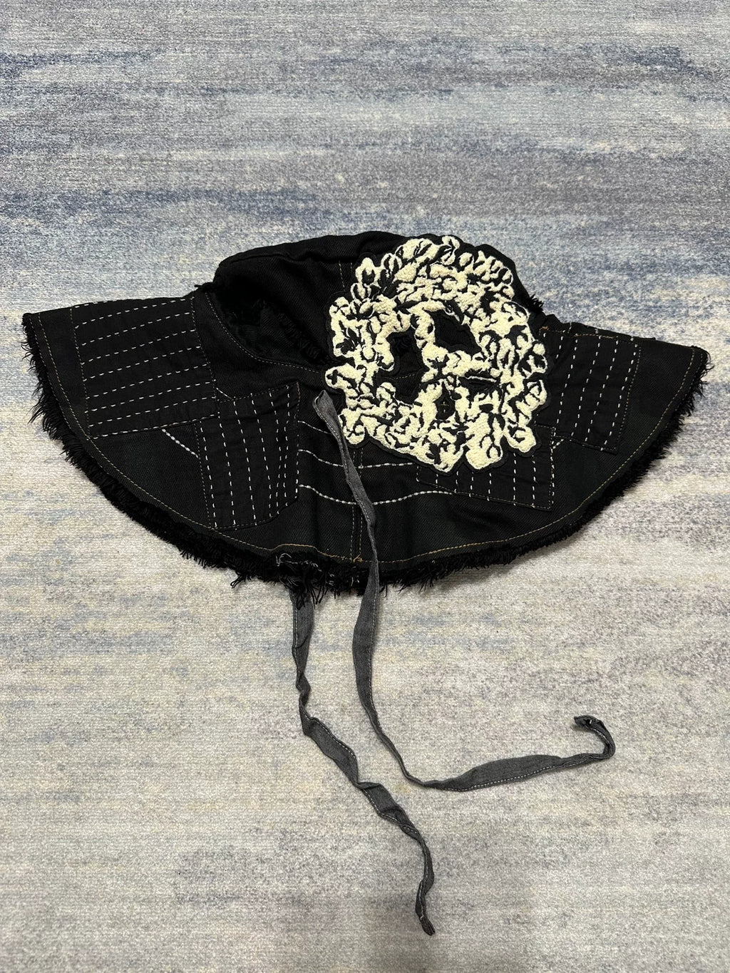 DENIM TEARS × Levi's Peace Patchwork Hat Ghost Face Cotton Patchwork Bucket Hat