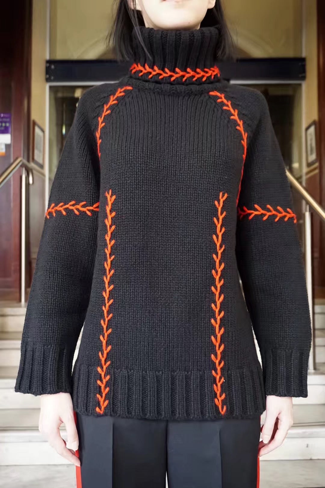 Alexander McQueen FW17 Black Red Feather Embroidered Turtleneck Cashmere Sweater