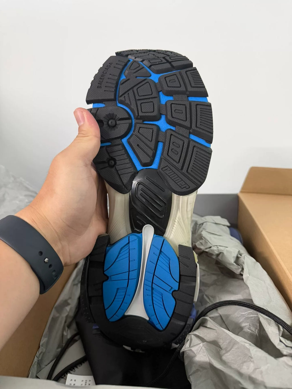 Balenciaga Runner White Blue Red Colorway