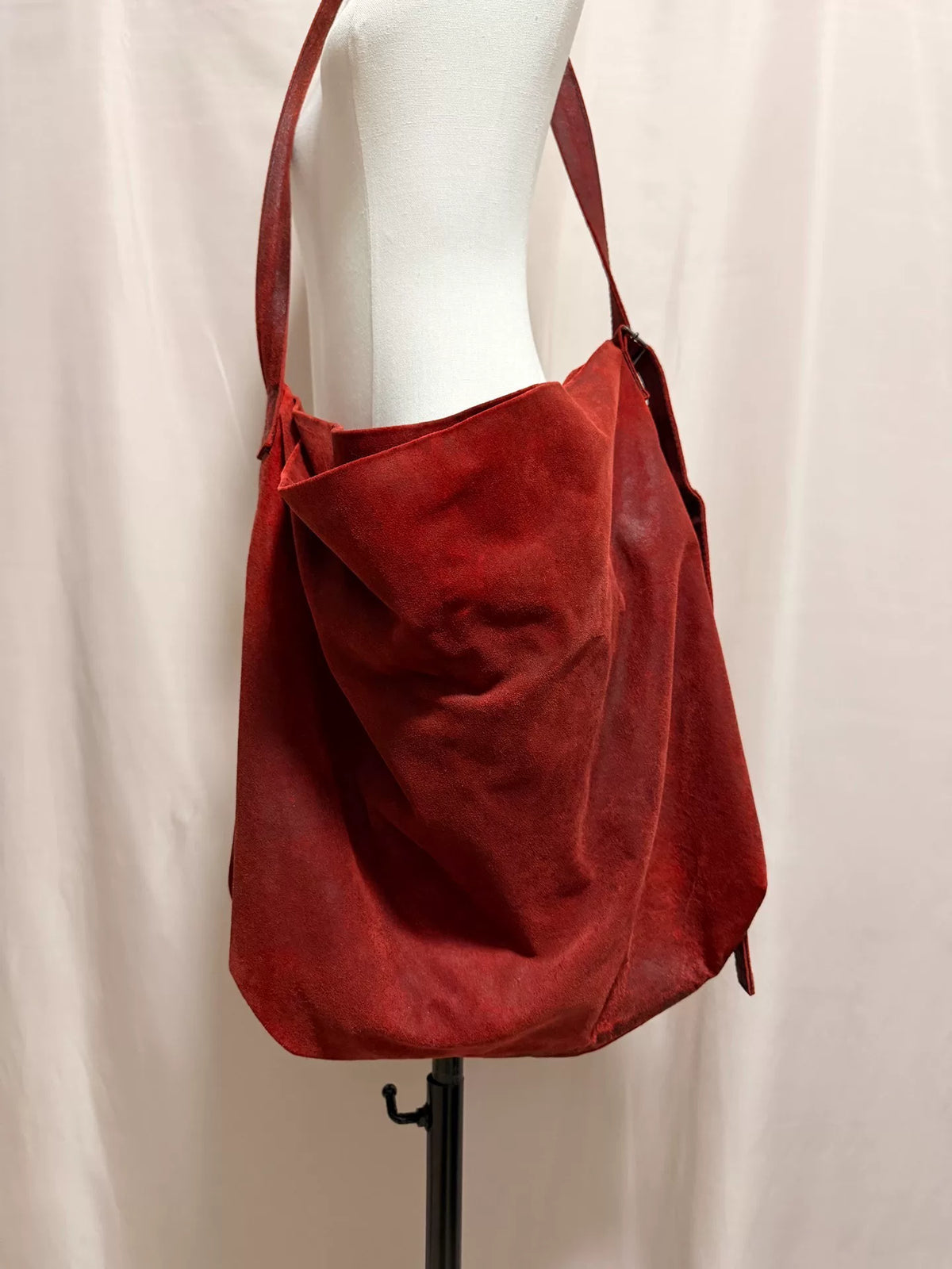 Ann Demeulemeester Red Cracked Shoulder Bag Crossbody Bag