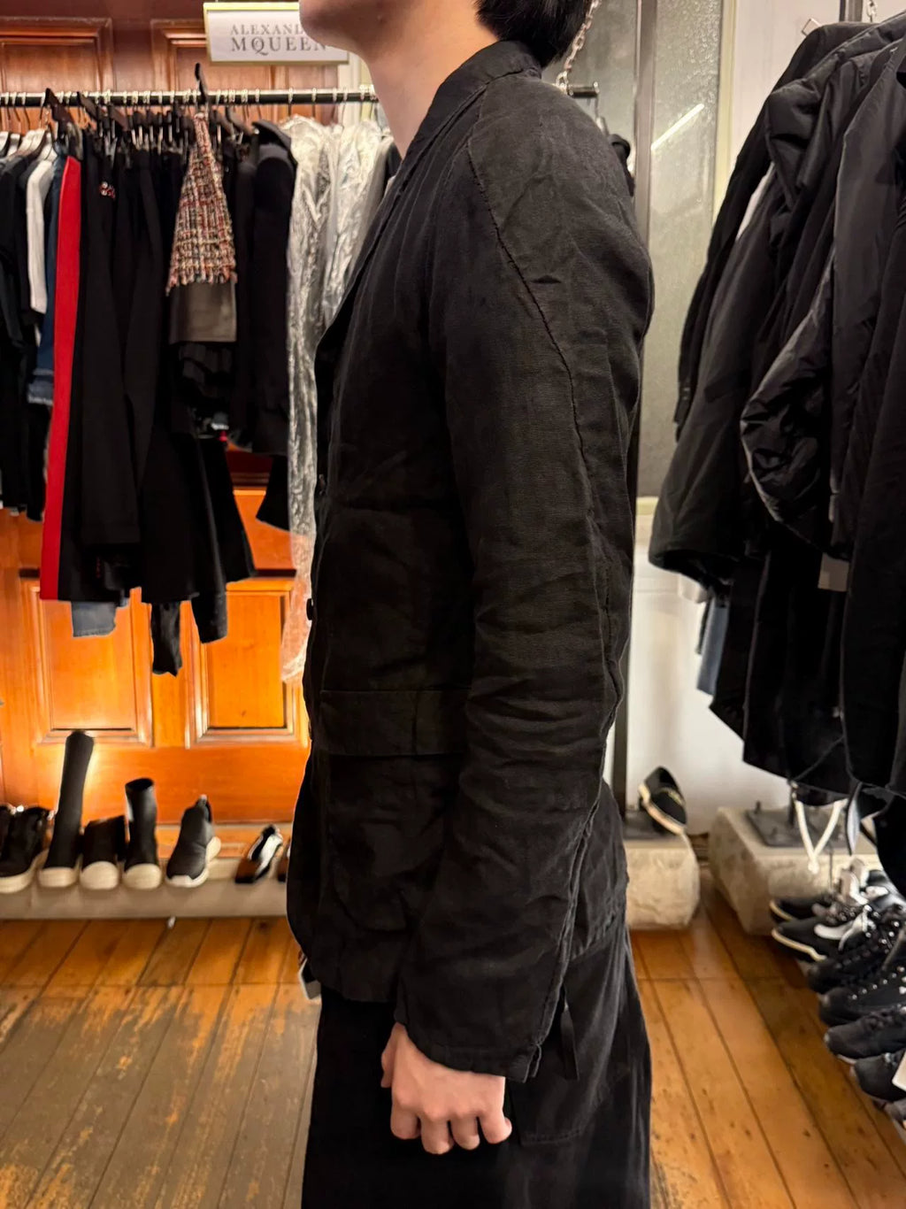 Layer-0 Black S-Cut Linen Blazer