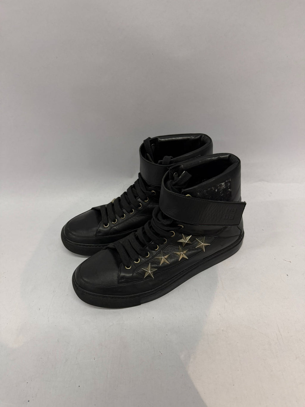 Givenchy SS06 Tyson Star Sneakers