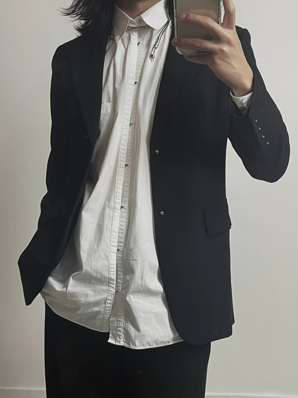 Jean Paul GAULTIER U-shaped button white shirt
