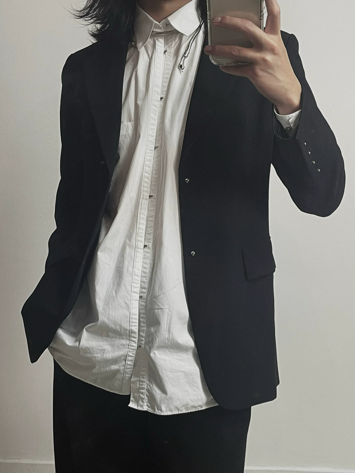 Jean Paul GAULTIER U-shaped button white shirt