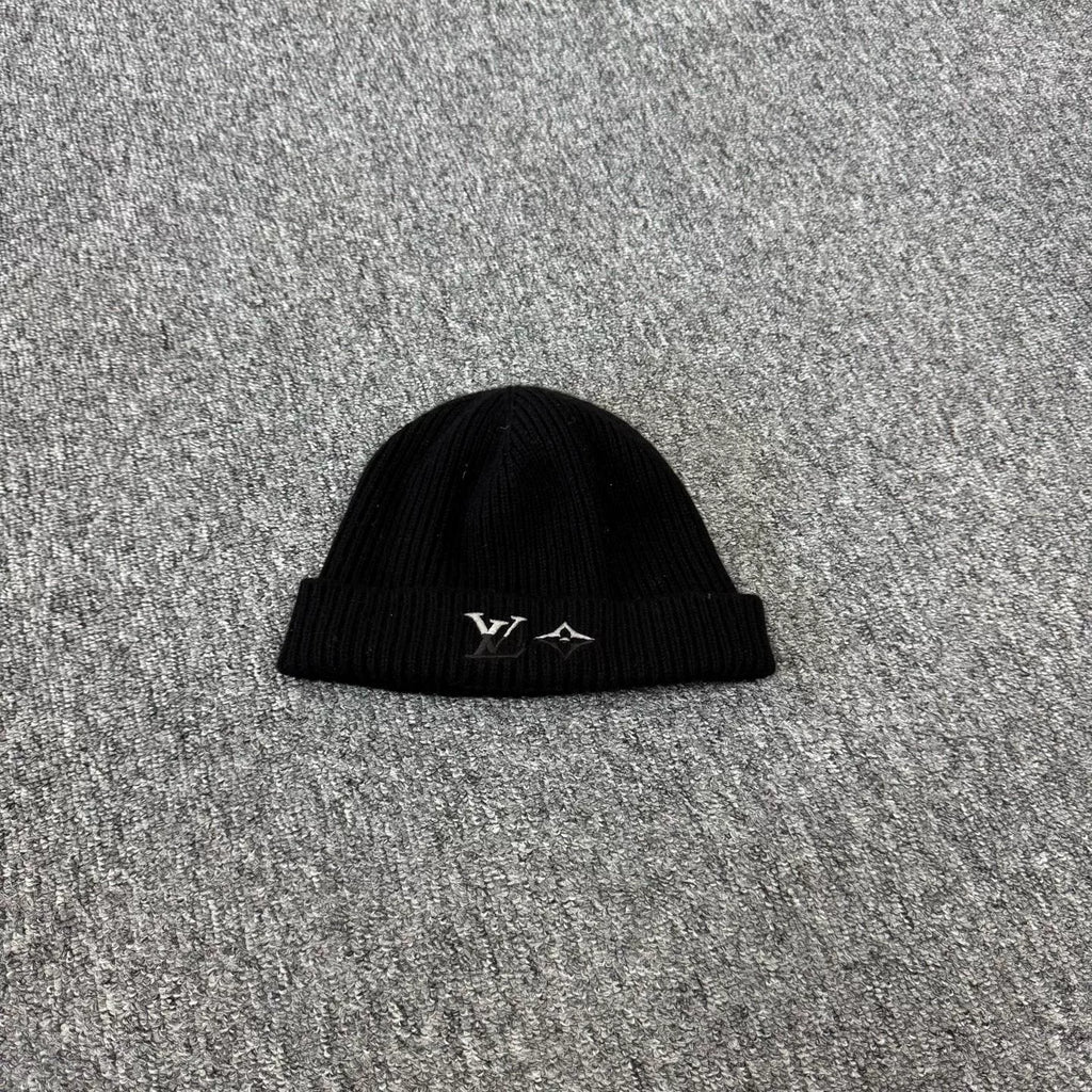 Louis Vuitton LV logo embroidered cashmere beanie