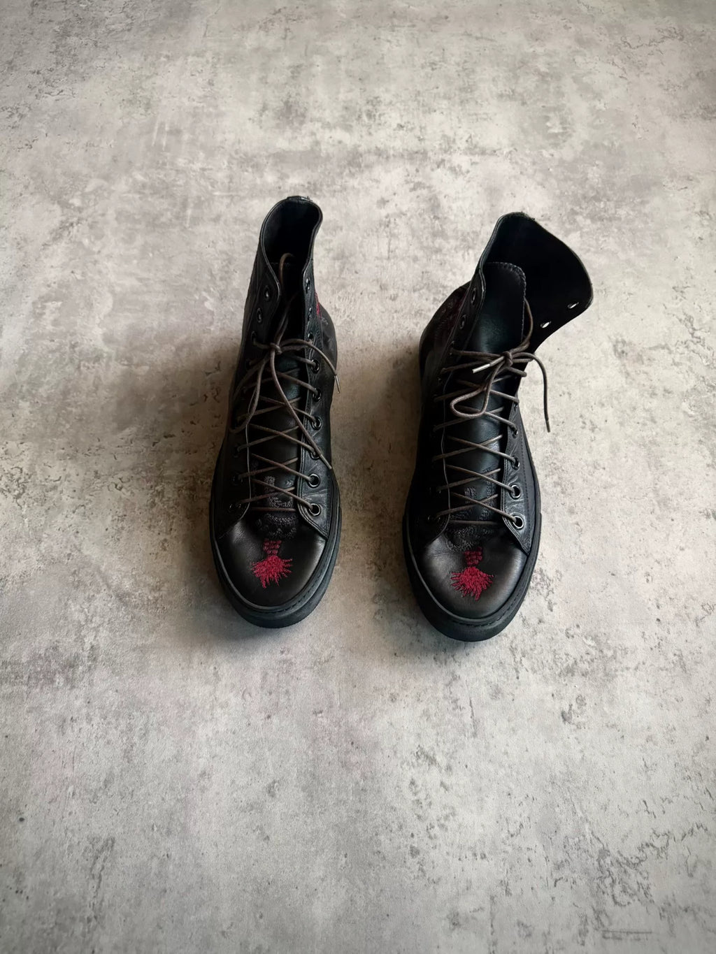 Gucci Tom Ford 01SS Dragon Embroidered High-Top Sneakers