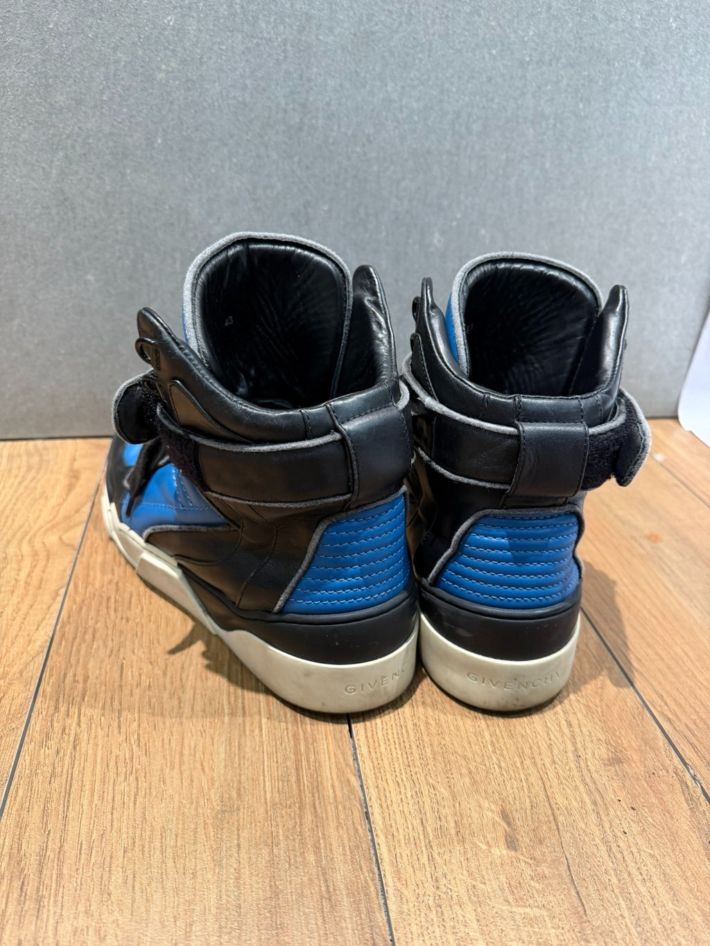 Givenchy Star Strap Tyson Blue White Leather Sneakers