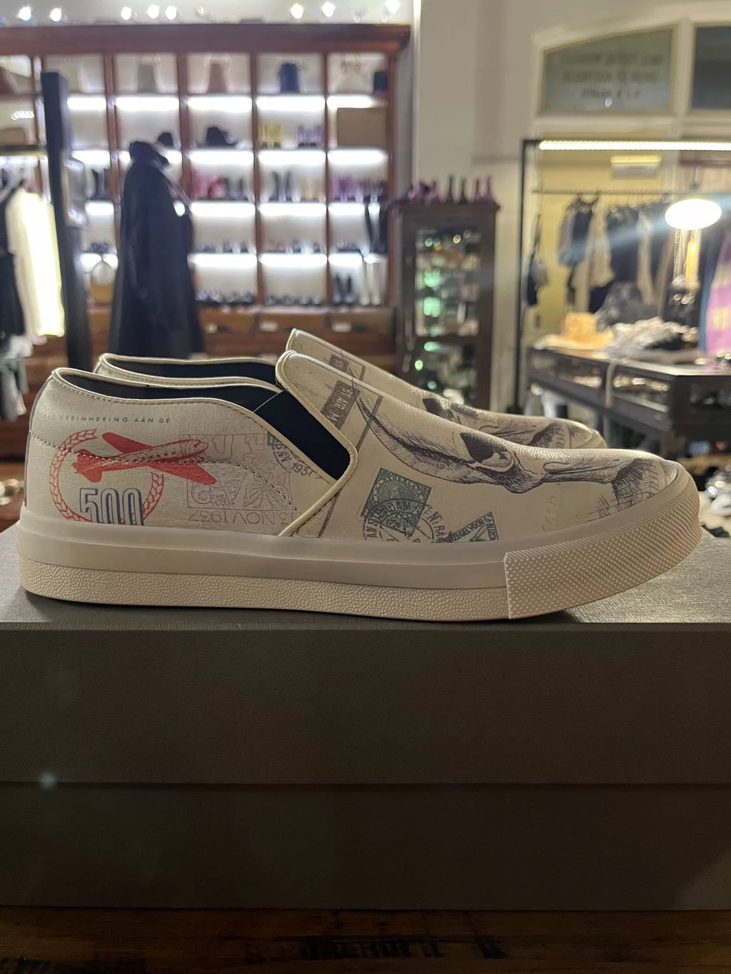 Alexander McQueen SS17 White Skull Print Leather Loafers