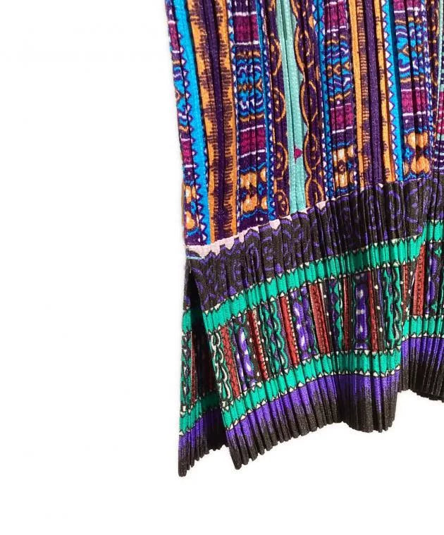 Issey Miyake Ethnic V-Neck Pleated Top
