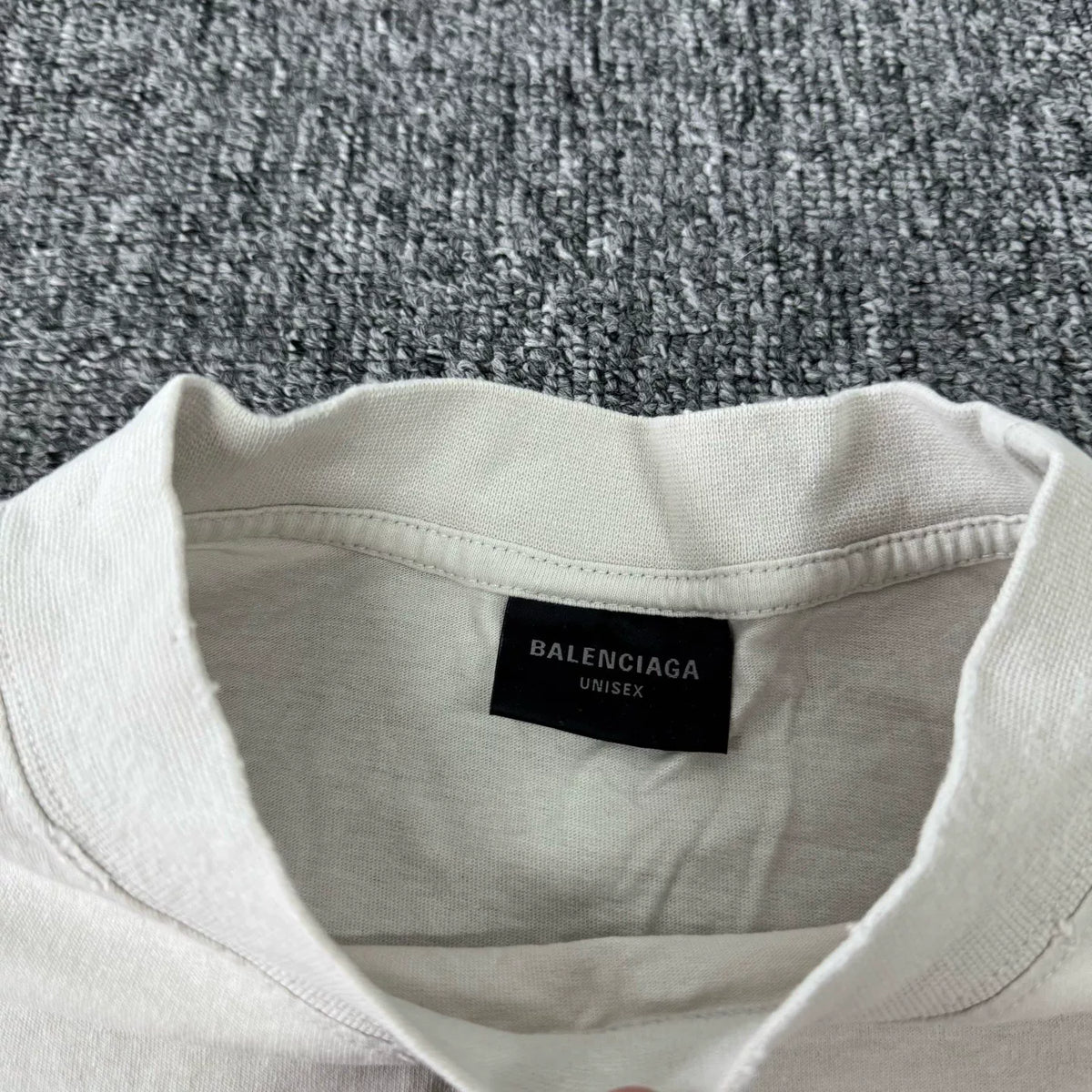 Balenciaga FW25 distressed embroidered logo short-sleeve T-shirt
