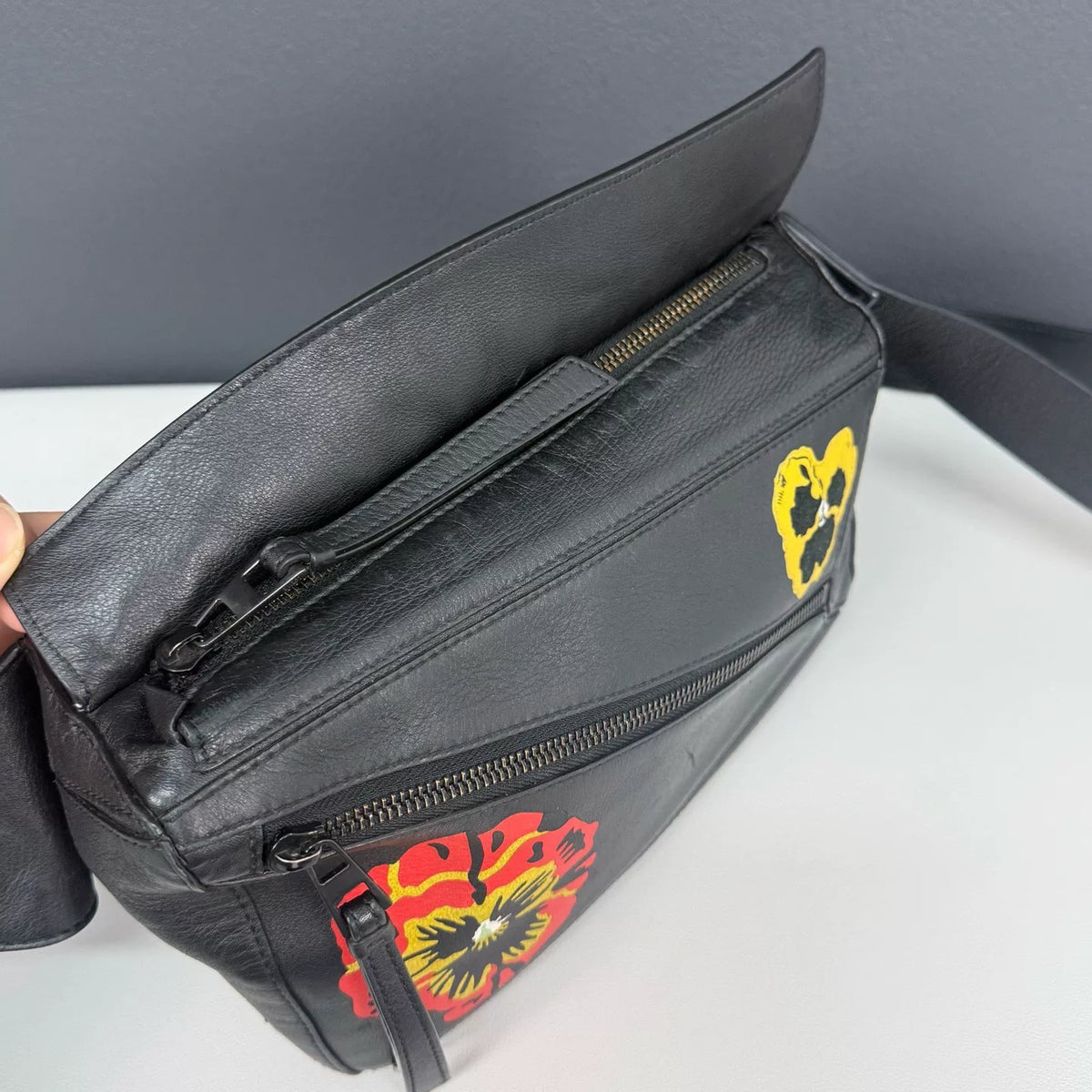 Loewe Puzzle Graffiti Bag