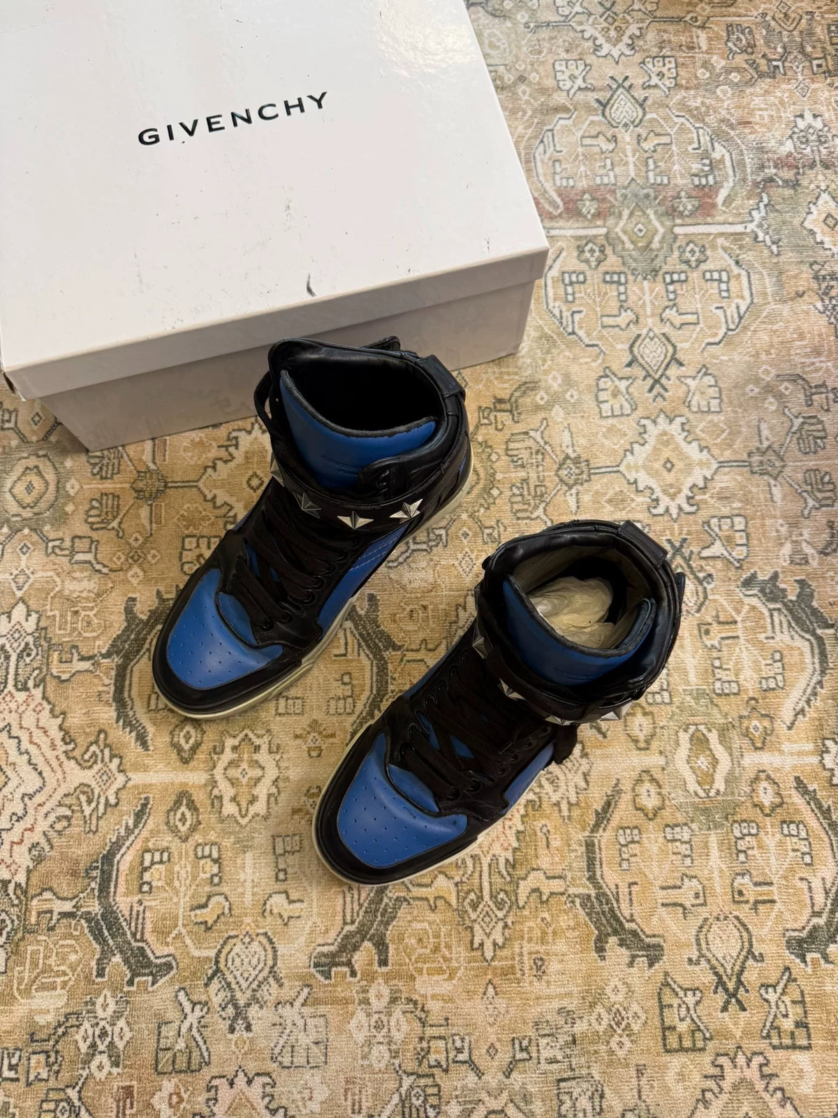 Givenchy Star Strap Tyson Sneakers