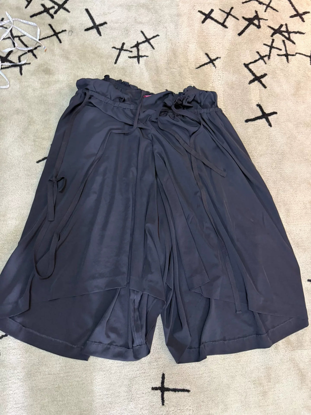 YOHJI YAMAMOTO Y's SS06 Twill Strings Gathered Cropped Pants