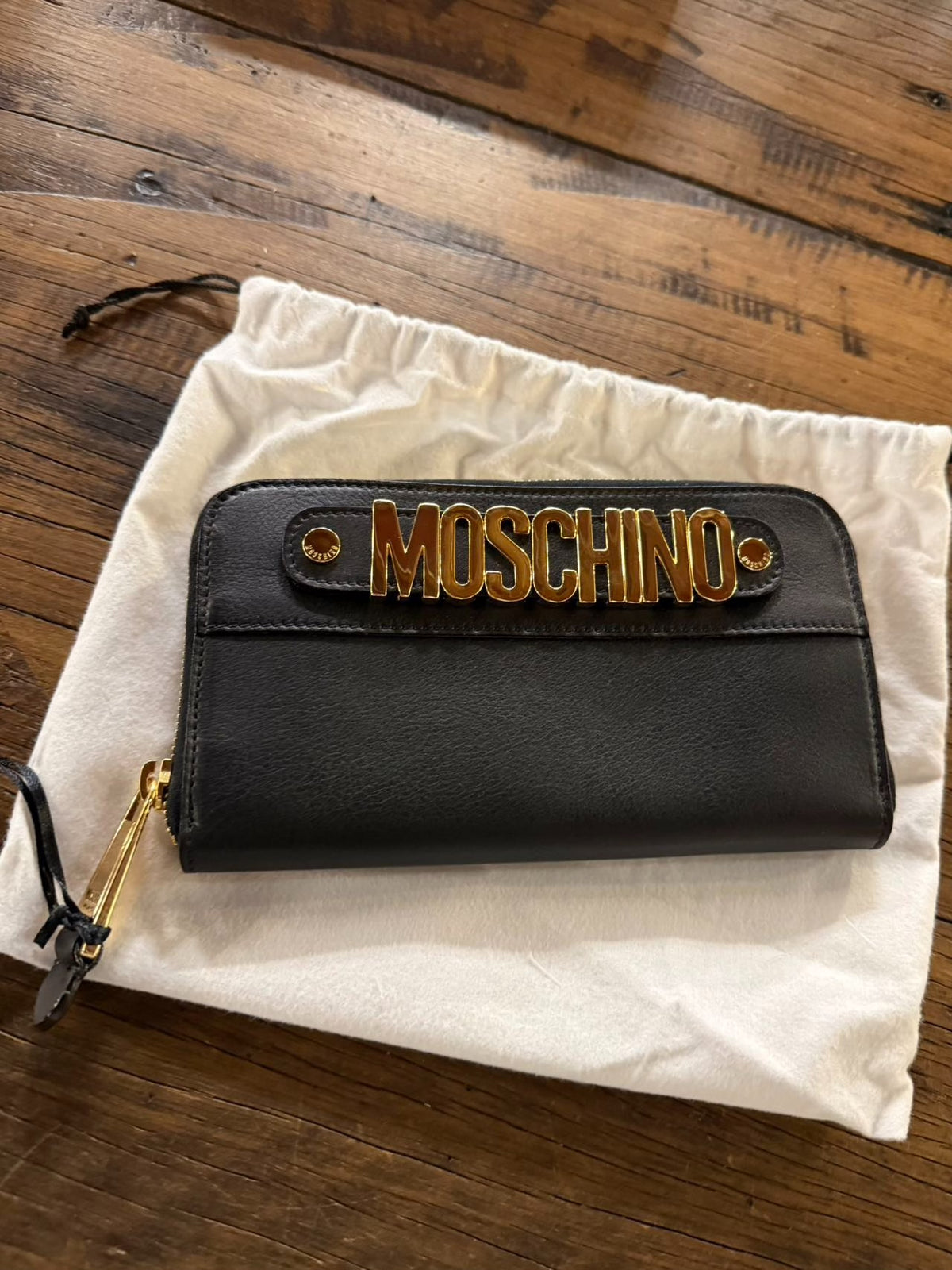 Moschino SS15 Black Gold Logo Zip Leather Wallet
