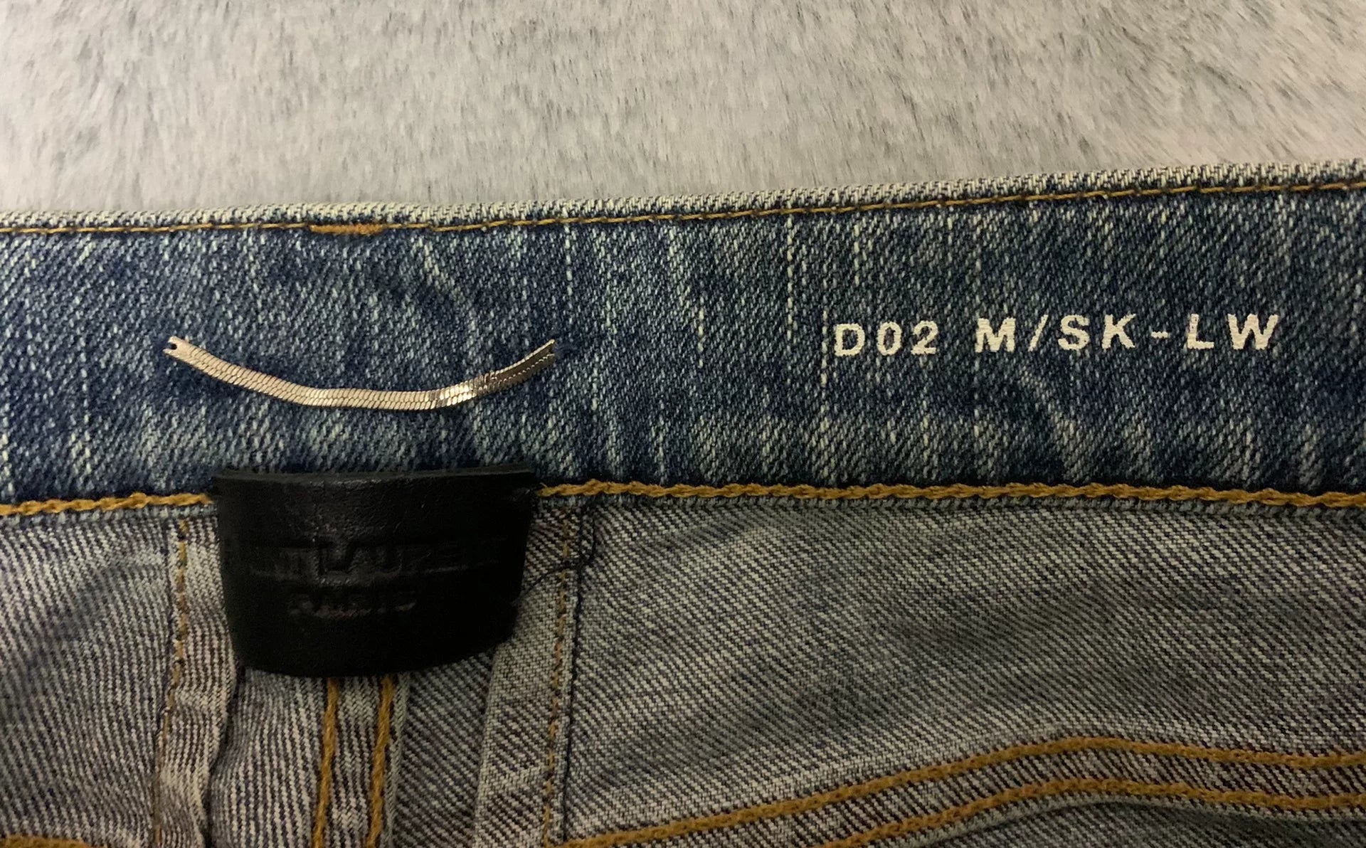 Saint Laurent 16FW D02 Blue Brushed Mud-Wash Distressed Jeans