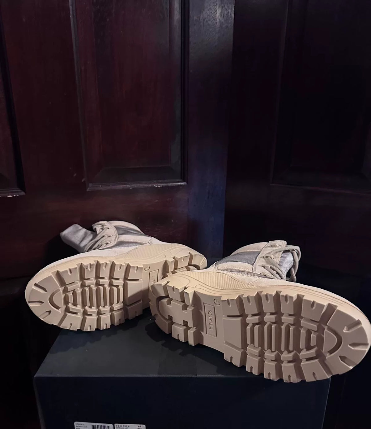 Yeezy SEASON 4 LIGHT SAND COMBAT Boots