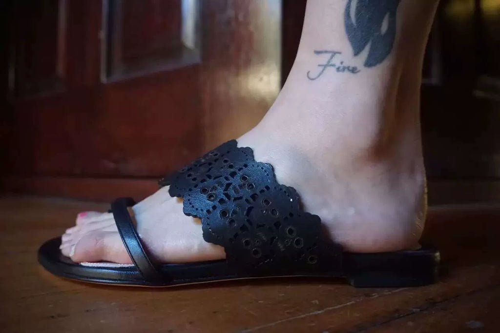 Alexander McQueen SS16 Multi-Skull Carved Lambskin Sandals