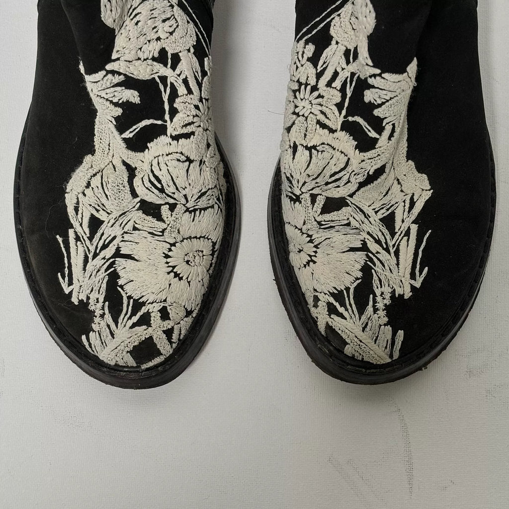 Ann Demeulemeester | S/S15 Luxurious Suede Western Boots