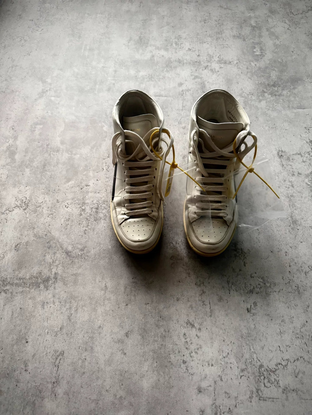 Saint Laurent Paies 16AW White Black Star Stud High-Top Sneakers by Hedi Slimane