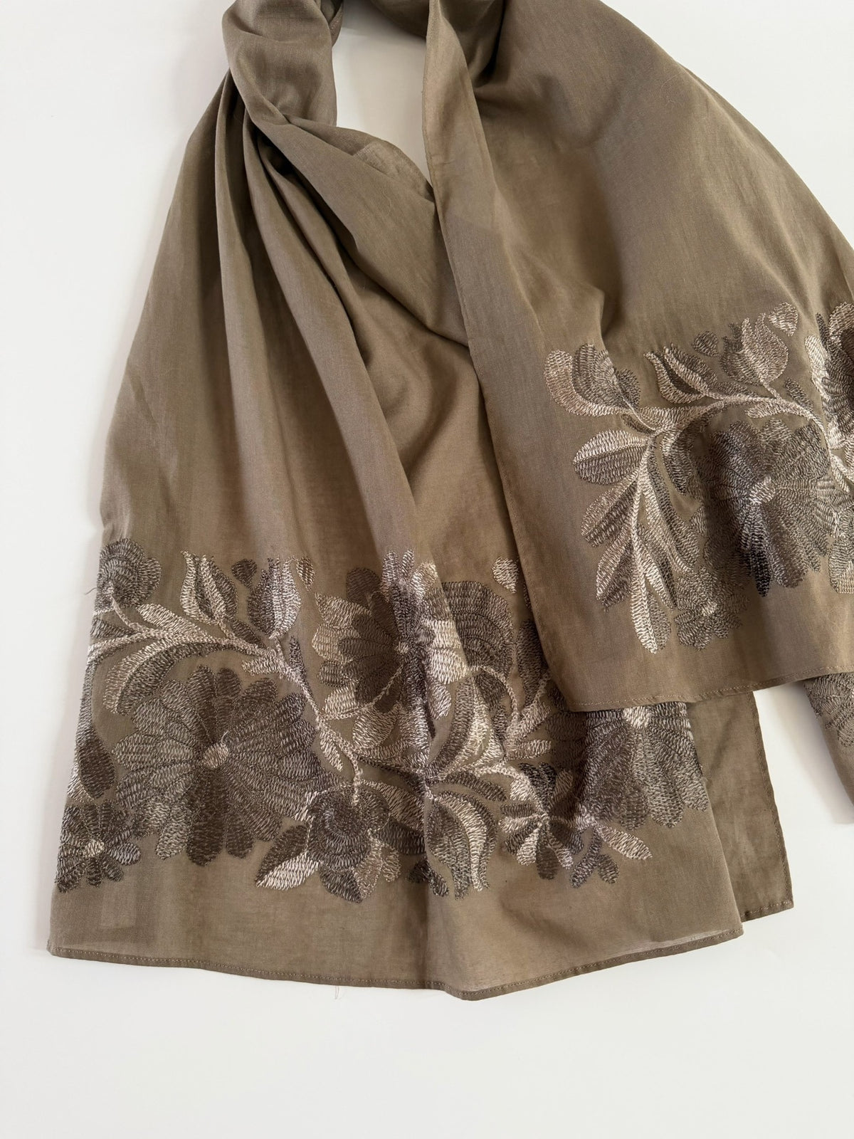 Comme Des Garcons Shawl