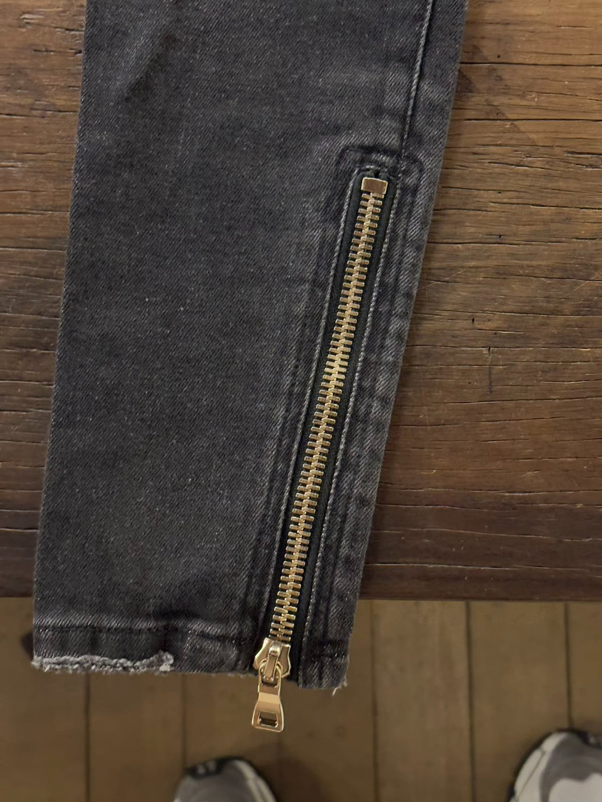 Balmain FW15 Sizs40 Dark Grey Black Gold Button Slim Fit Denim Jeans