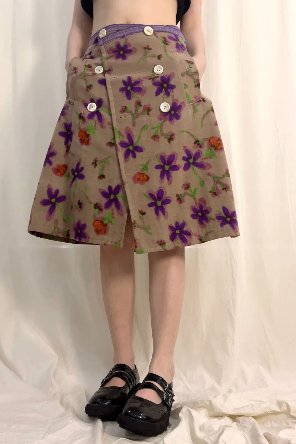 Comme Des Garcons SS12 Floral Button-Decorated Skirt - Devines