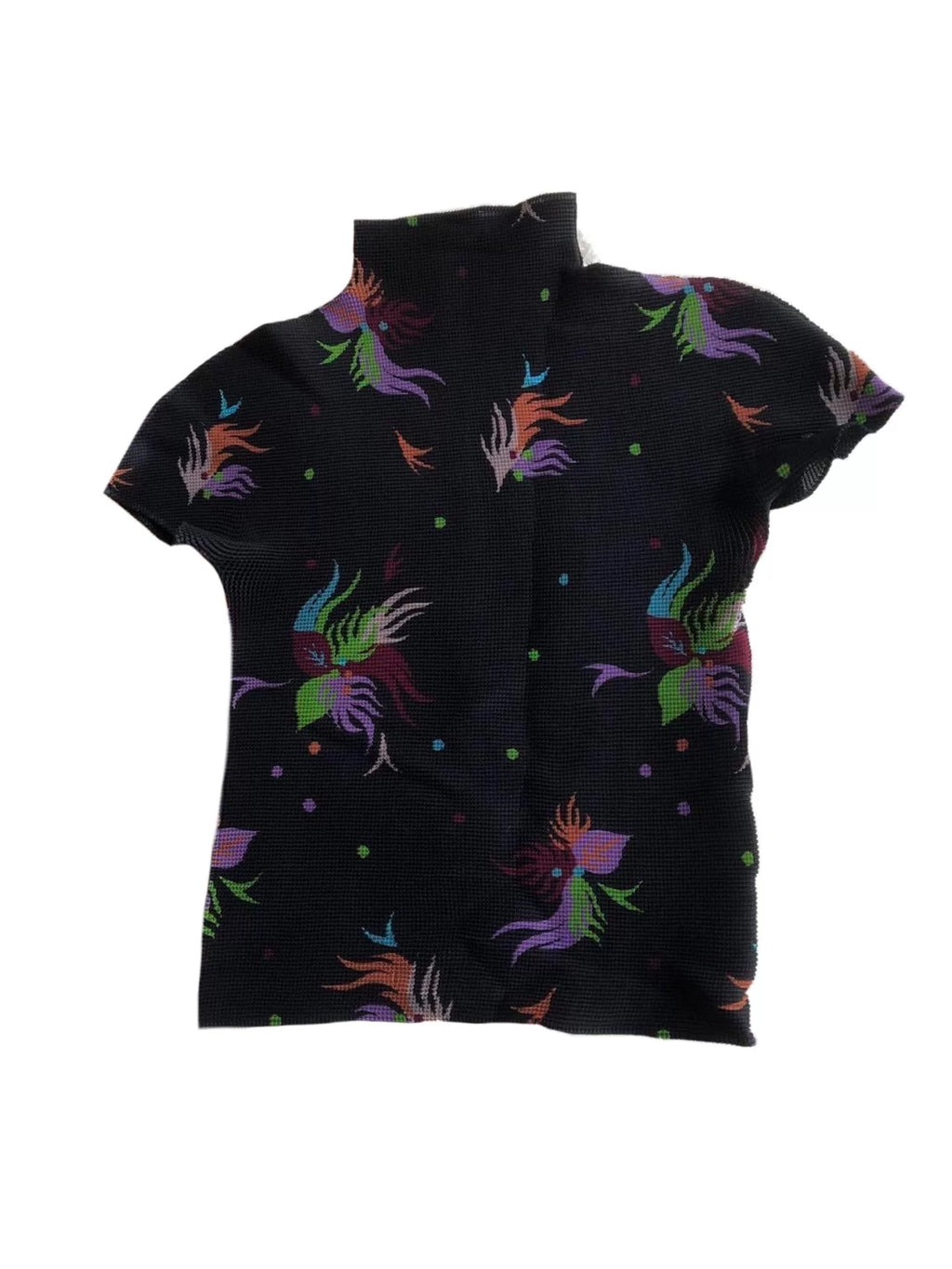 Issey Miyake me Pleated Turtleneck Short-Sleeve Top