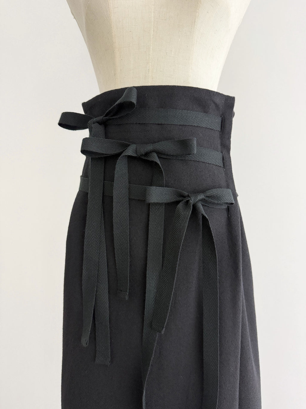 Comme Des Garcons Wool Tie Black Skirt - Devines