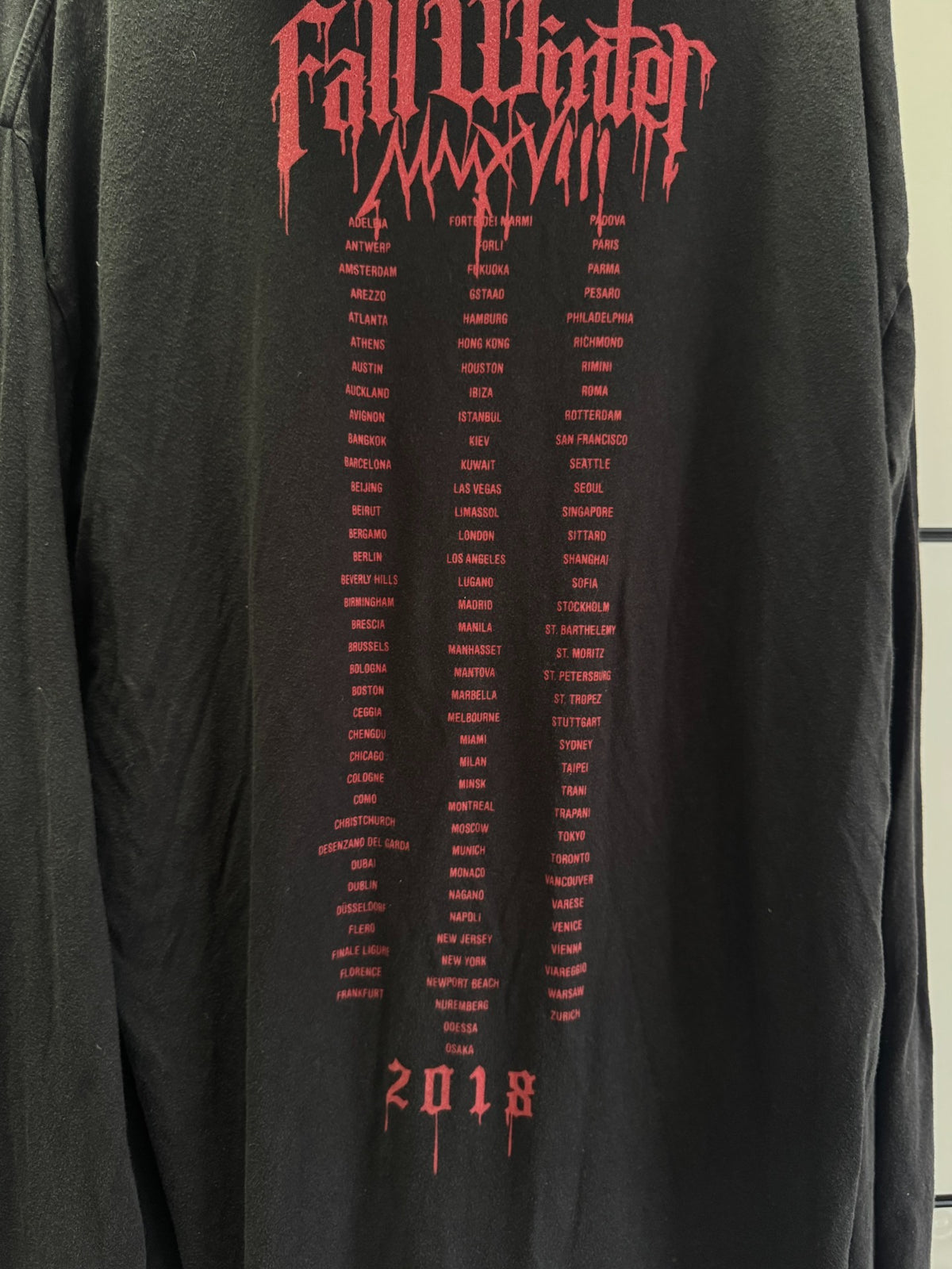 Vetements 18SS Blood-Drop Sanskrit Sweatshirt