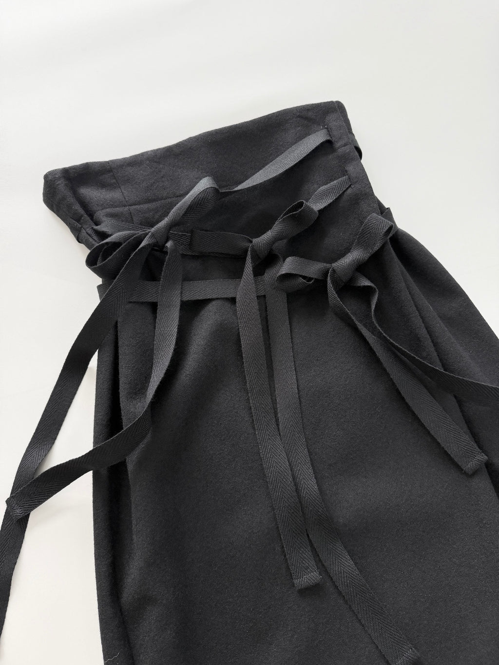 Comme Des Garcons Wool Tie Black Skirt - Devines