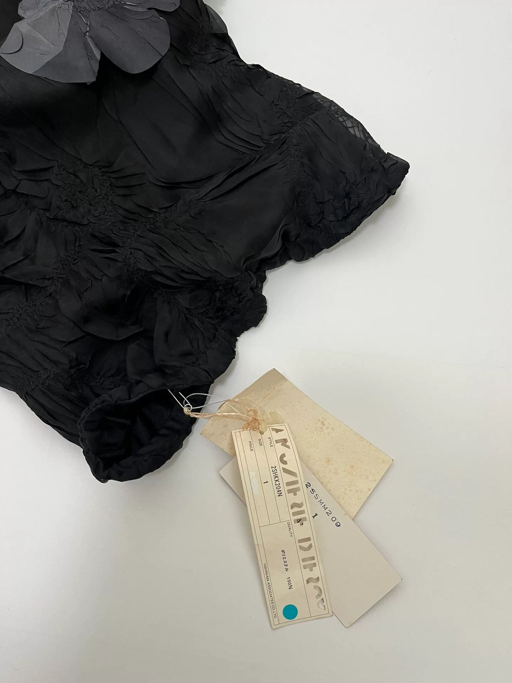 YOSHIKI HISHINUMA Black Floral Skirt