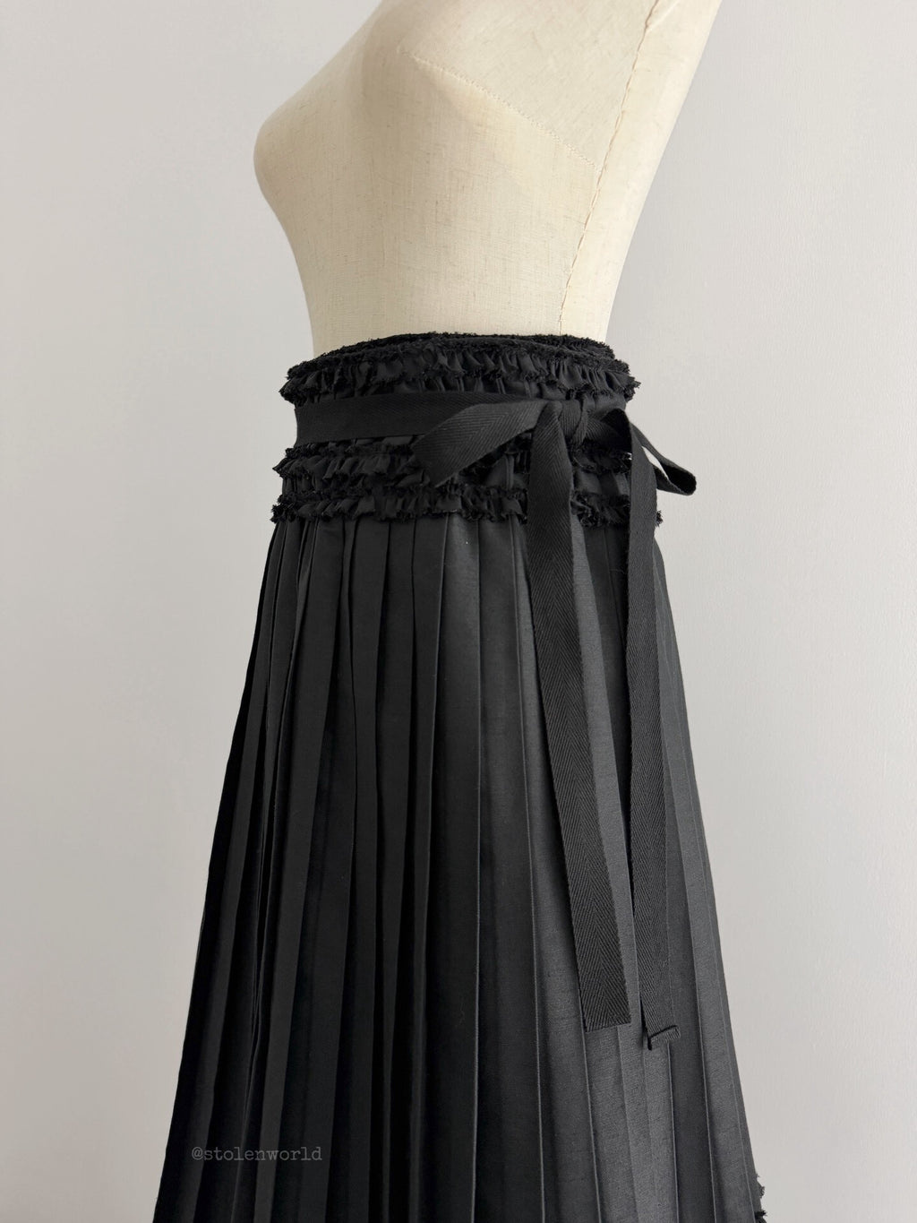Comme Des Garcons 22SS Lace Pleated Skirt - Devines