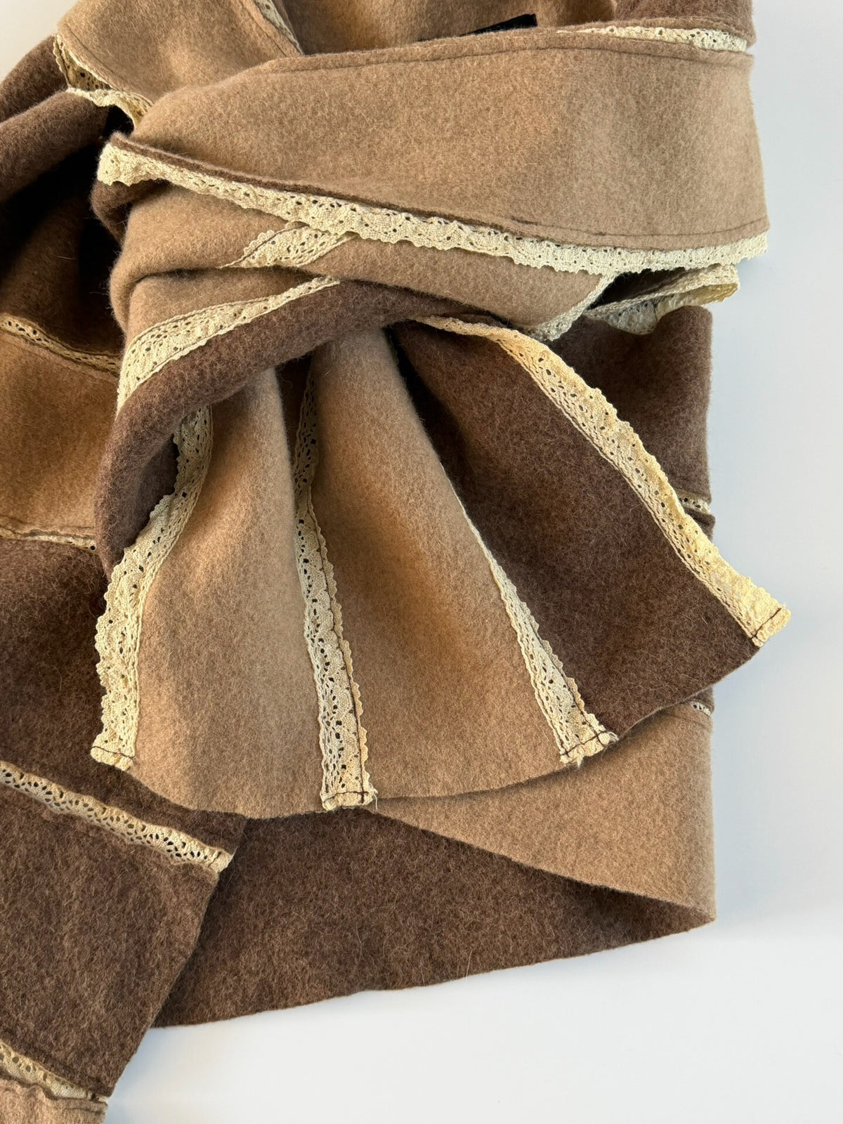 Comme Des Garcons Rei Kawakubo 2005 Tricot line deformed cape top